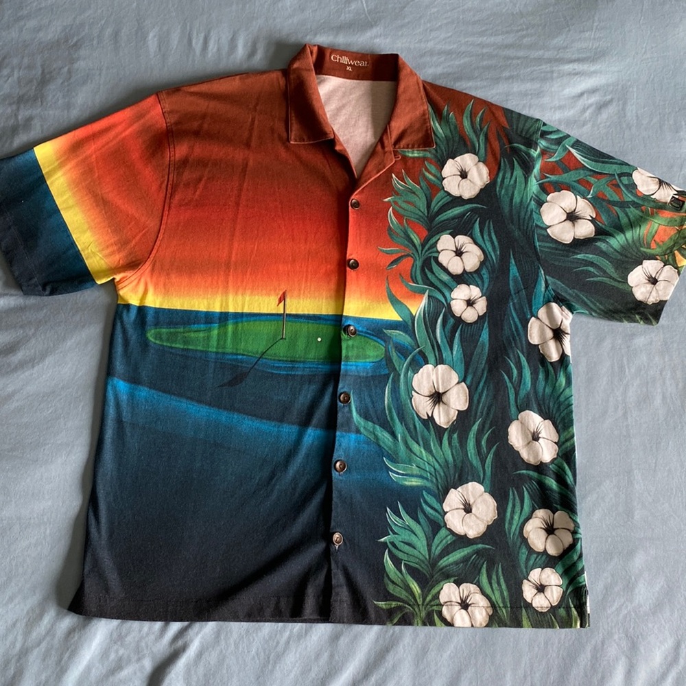 Chiliwear XL Tropical Golf themed shirt